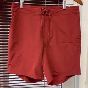 Ten Thousand Foundation Short 7” Linerless